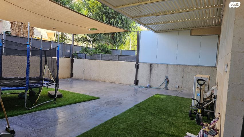 דירת גן, קרית מלאכי