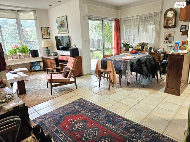 בית פרטי/ קוטג', כפר ורדים