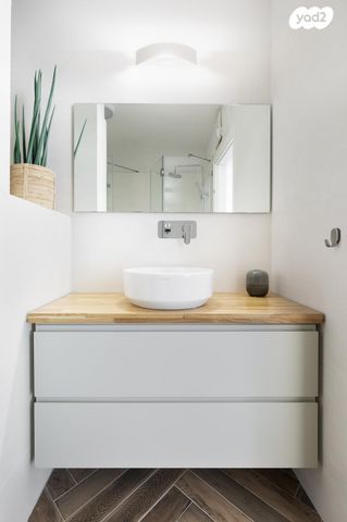 דירה, מעונות ברכה, השומר, ראשון לציון