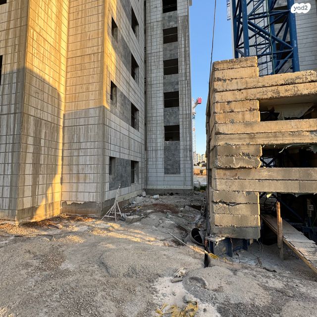 דירת גן, חנה הנביאה, כרמי גת, קרית גת