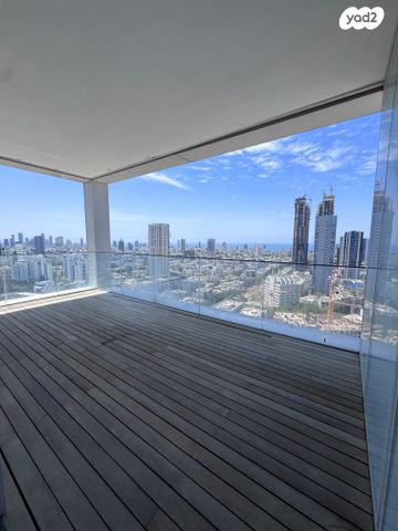 הצפון החדש - כיכר המדינה