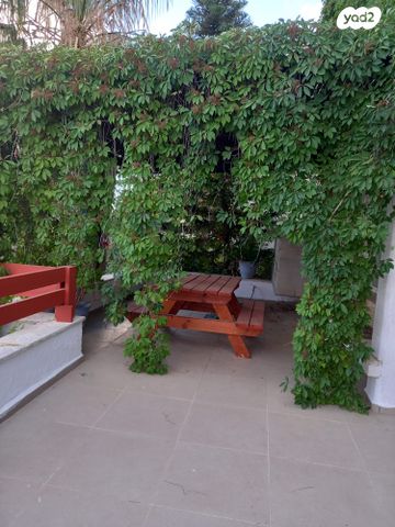 בית פרטי/ קוטג', כפר ורדים