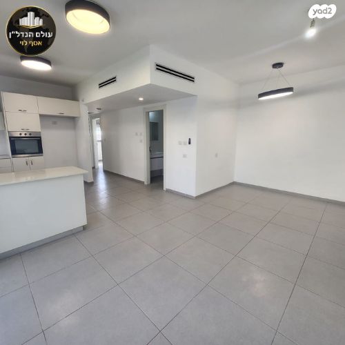 דירת גן, שרת, שז"ר / דקר, טירת כרמל