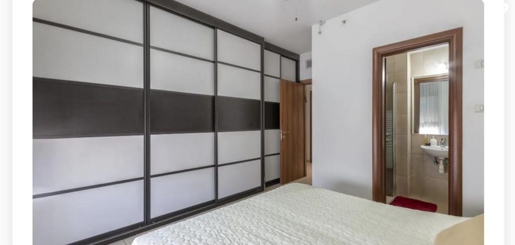 דירה, דרך בן גוריון, אבן גבירול, רחובות