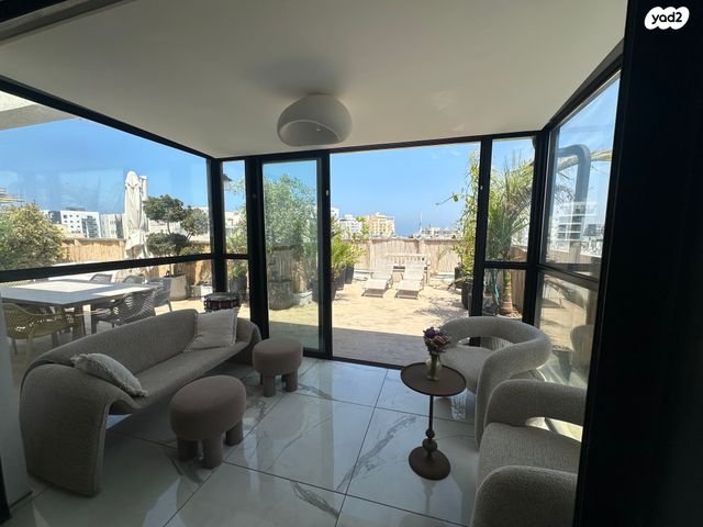 גג/ פנטהאוז, הגבול רוטשילד, בת ים