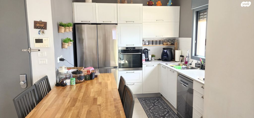 גג/ פנטהאוז, צור הדסה