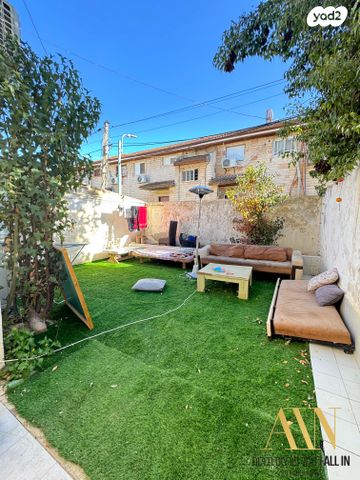 בית פרטי/ קוטג', צבר, פרחי ארצנו, דימונה