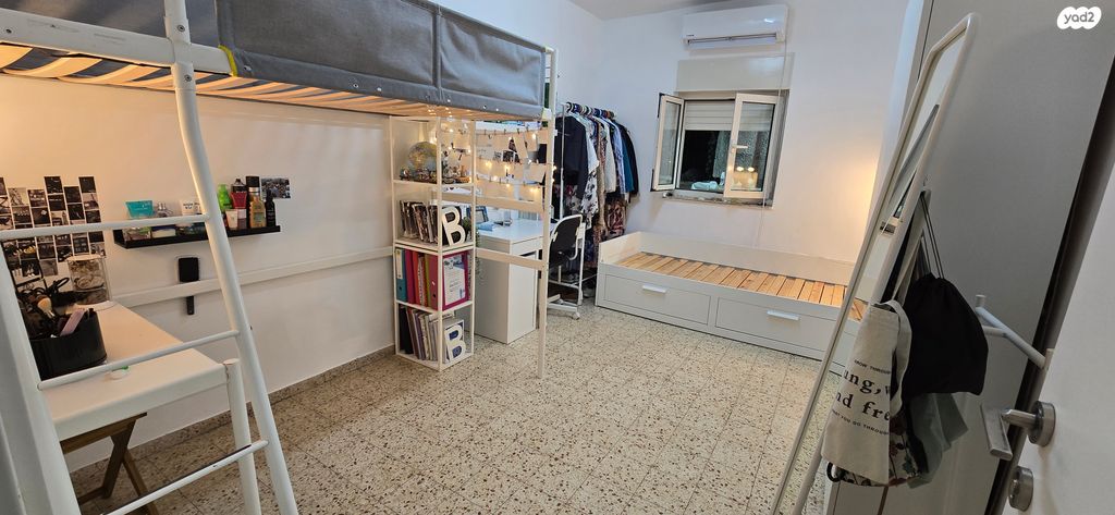 בית פרטי/ קוטג', מדבר סיני, גבעת המבתר, ירושלים