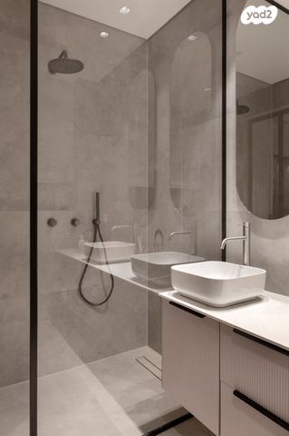 דירה, אייזיק רמבה, נוף הטיילת, נתניה