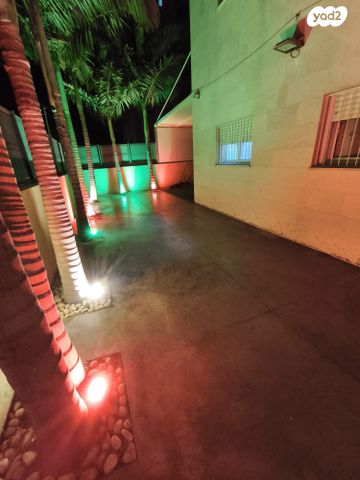 דירת גן, קרית מלאכי