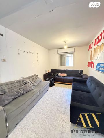 בית פרטי/ קוטג', צבר, פרחי ארצנו, דימונה