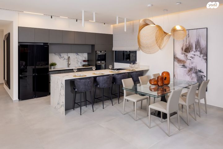 גג/ פנטהאוז, אייזיק רמבה, נוף הטיילת, נתניה