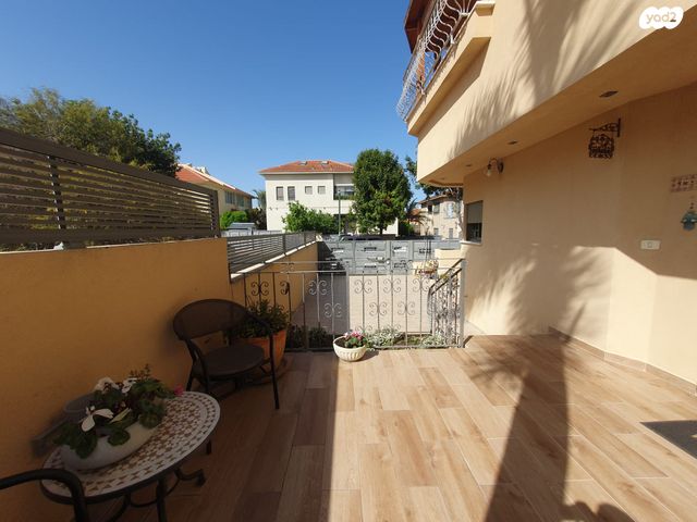 בית פרטי/ קוטג', אברהם נוטמן 12, מקוב, רחובות