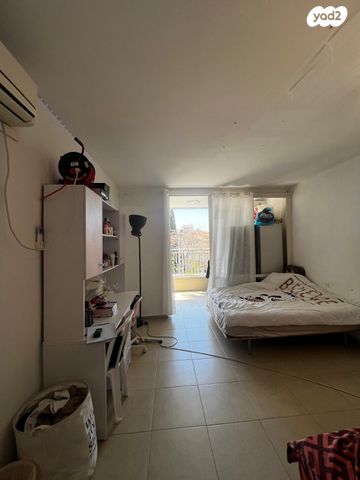 דירה, חיים וייצמן 13, א' / צפון מזרח העיר, רחובות