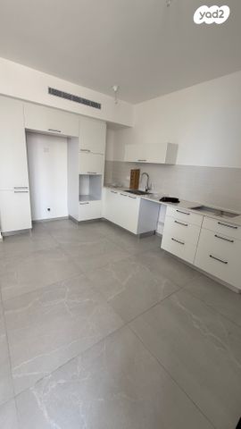 דירה, דרך בן גוריון, רוטשילד עצמאות, בת ים