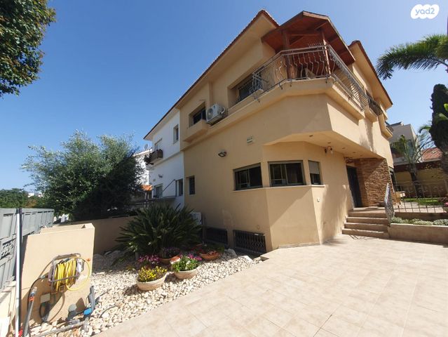 אברהם נוטמן 12