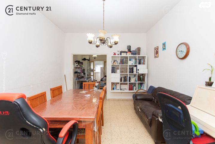 דירה, מרדכי אנילביץ', המושבה הגרמנית, חיפה