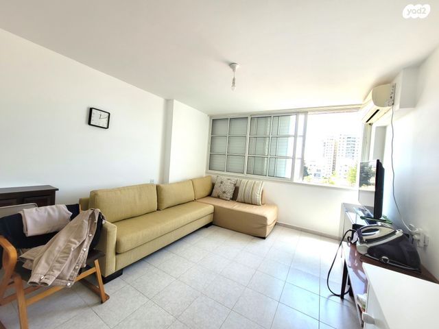 דירה, הרב גולד, כיסופים, כפר סבא