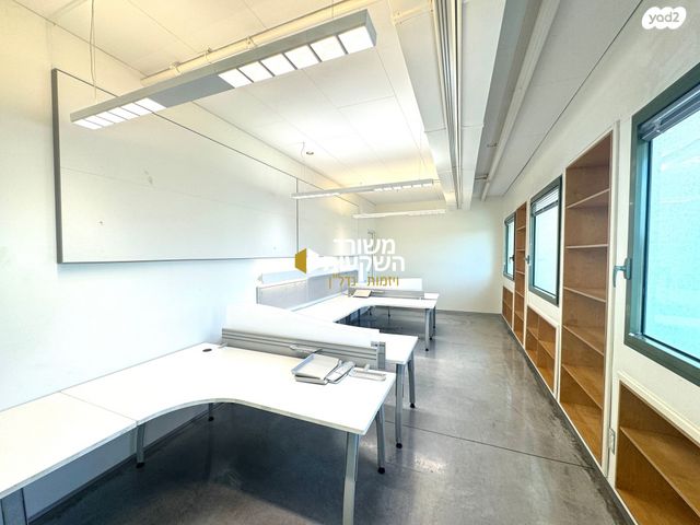 משרדים, הנדיב 71, מרכז, הרצליה