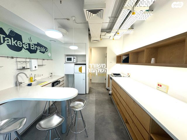 משרדים, הנדיב 71, מרכז, הרצליה