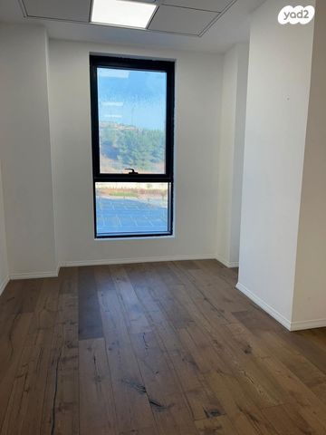 משרדים, שוהם