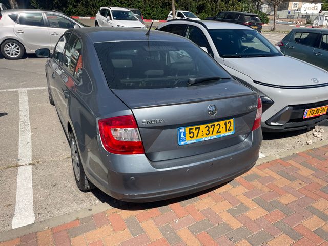 סקודה ראפיד