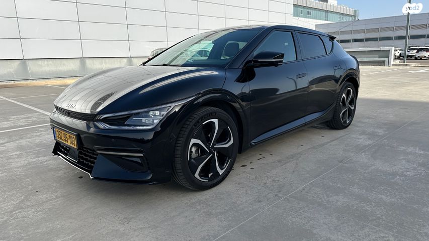 מודעת רכב קיה EV6