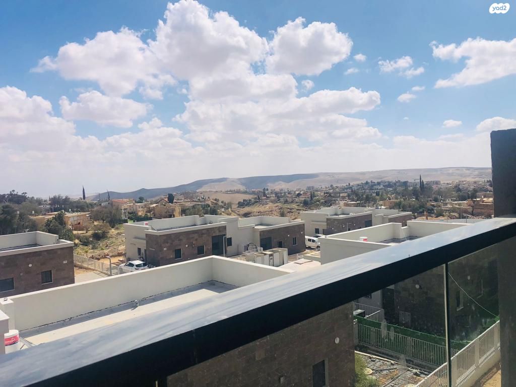 אחווה 3
