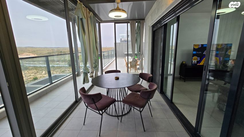 גג/ פנטהאוז, פסגות אפק, ראש העין