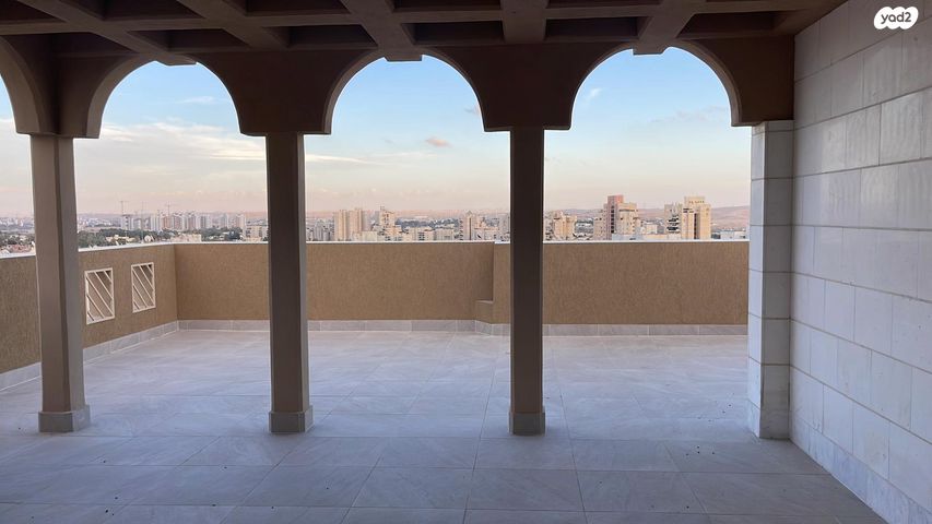 גג/ פנטהאוז, שדרות יוהנה ז'בוטינסקי, באר שבע