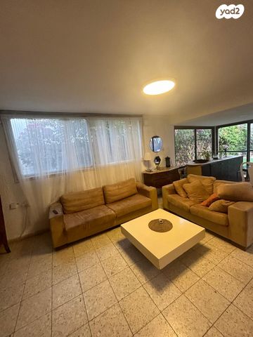 בית פרטי/ קוטג', עין התכלת, נתניה