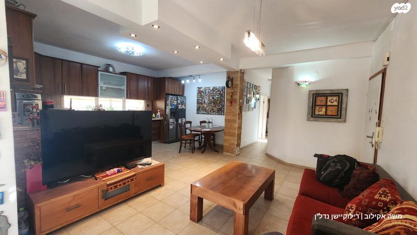 דירה, 1121 1, רמת הטייסים, תל אביב יפו