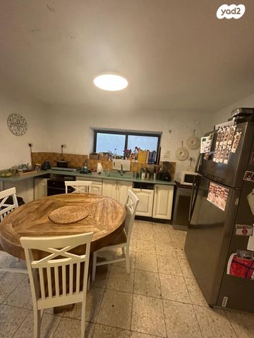 בית פרטי/ קוטג', עין התכלת, נתניה