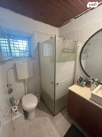 בית פרטי/ קוטג', עין התכלת, נתניה