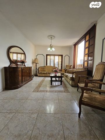 דירה, ירושלים 36, רוטשילד עצמאות, בת ים