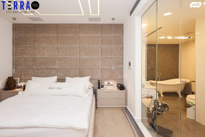 דירה, אהוד מנור, עיר ימים, נתניה