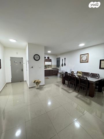 דירה, גלבוע 39, דרום עפולה, עפולה