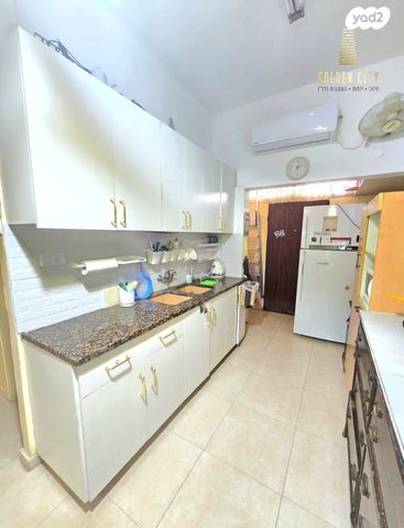 דירה, שדרות חיים וייצמן 28, נתניה