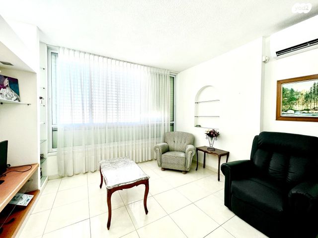 דירה, סמילנסקי 28, מרכז העיר דרום, נתניה