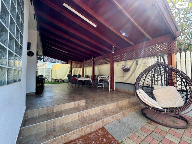 בית פרטי/ קוטג', הרב יהודה שטרית, בנה ביתך, עפולה