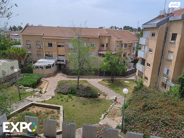 דירה, דבורה 1, אריאל