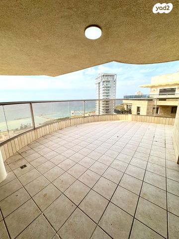 גג/ פנטהאוז, נתניה