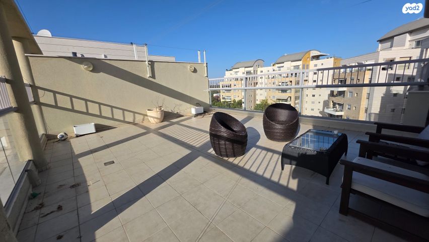 גג/ פנטהאוז, הדר, רמת השרון