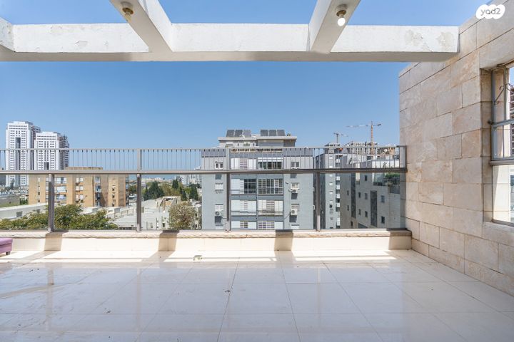 גג/ פנטהאוז, נתניה