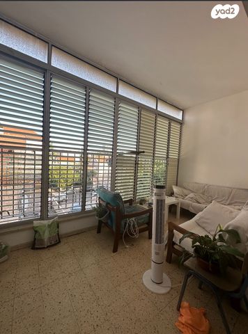 דירה, מרדכי אנילביץ', המושבה הגרמנית, חיפה