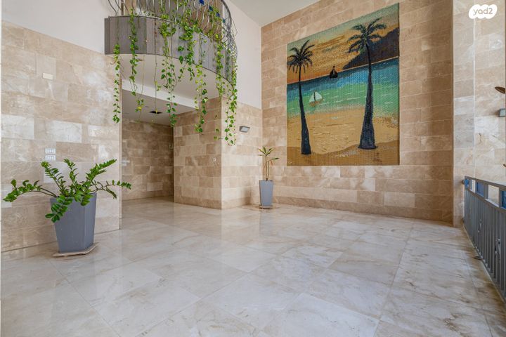 גג/ פנטהאוז, נתניה