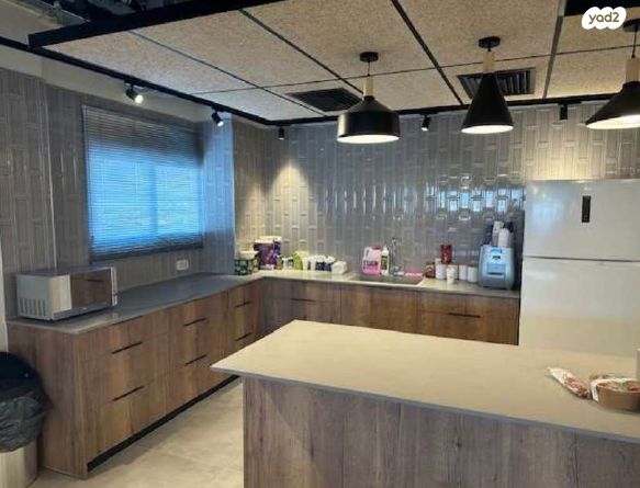 מבני תעשיה, אזור תעשיה צפון, לוד