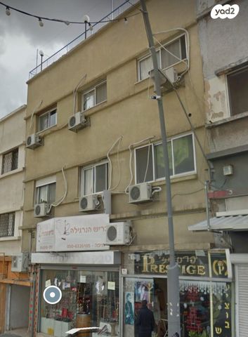 בניין משרדים