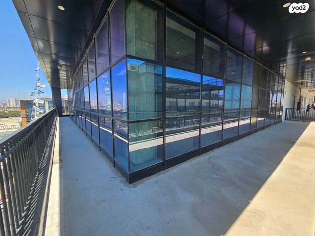 מבני תעשיה, מב"ת מערב, אזור תעשייה חדש, ראשון לציון