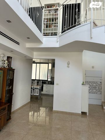 דופלקס, ארלוזורוב 60, שעריים, רחובות